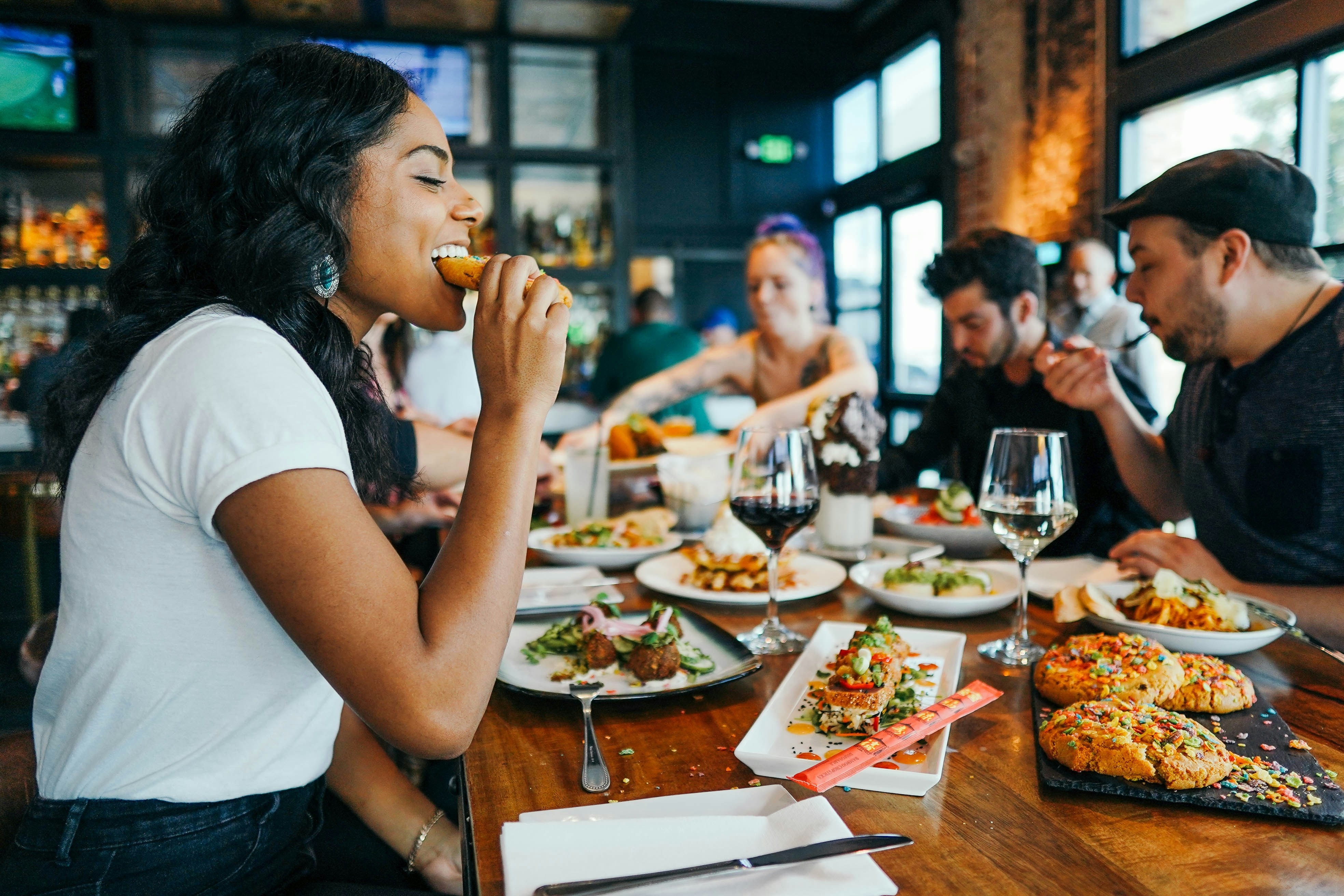 Restaurant Influencer Marketing: The Complete Guide for Restaurants (2026)